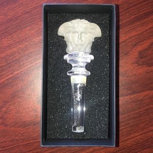 Versace Wine Topper